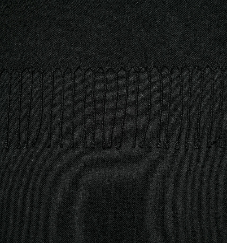 Écharpe preta - null - Preto | Sisley image number 2